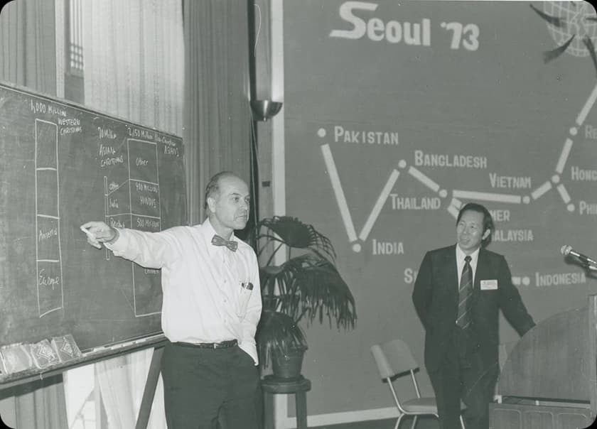 Dr. Ralph D. Winter teaching at Seoul '73