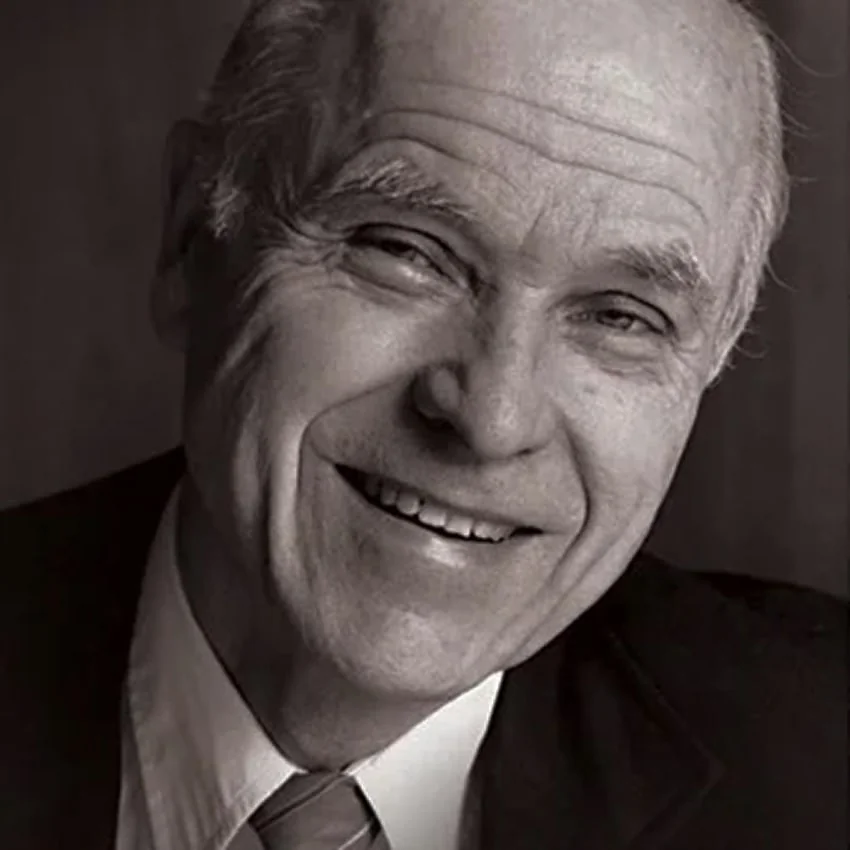 Dr. Ralph D. Winter